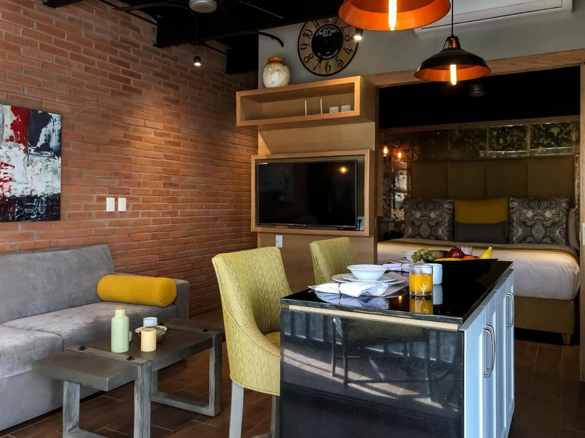 بويرتو فالارتا Pinnacle Resorts 179 - Adults Only المظهر الخارجي الصورة