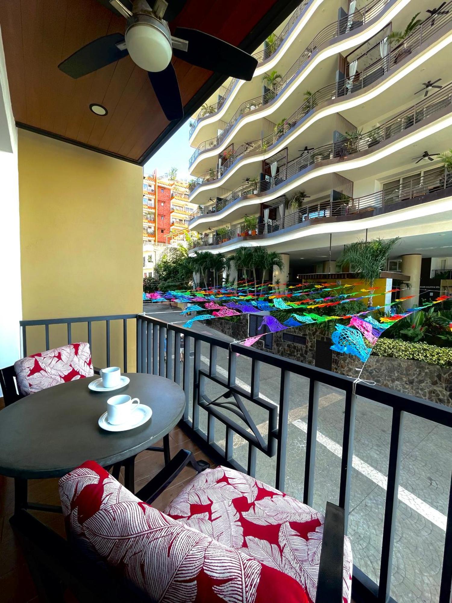 بويرتو فالارتا Pinnacle Resorts 179 - Adults Only المظهر الخارجي الصورة